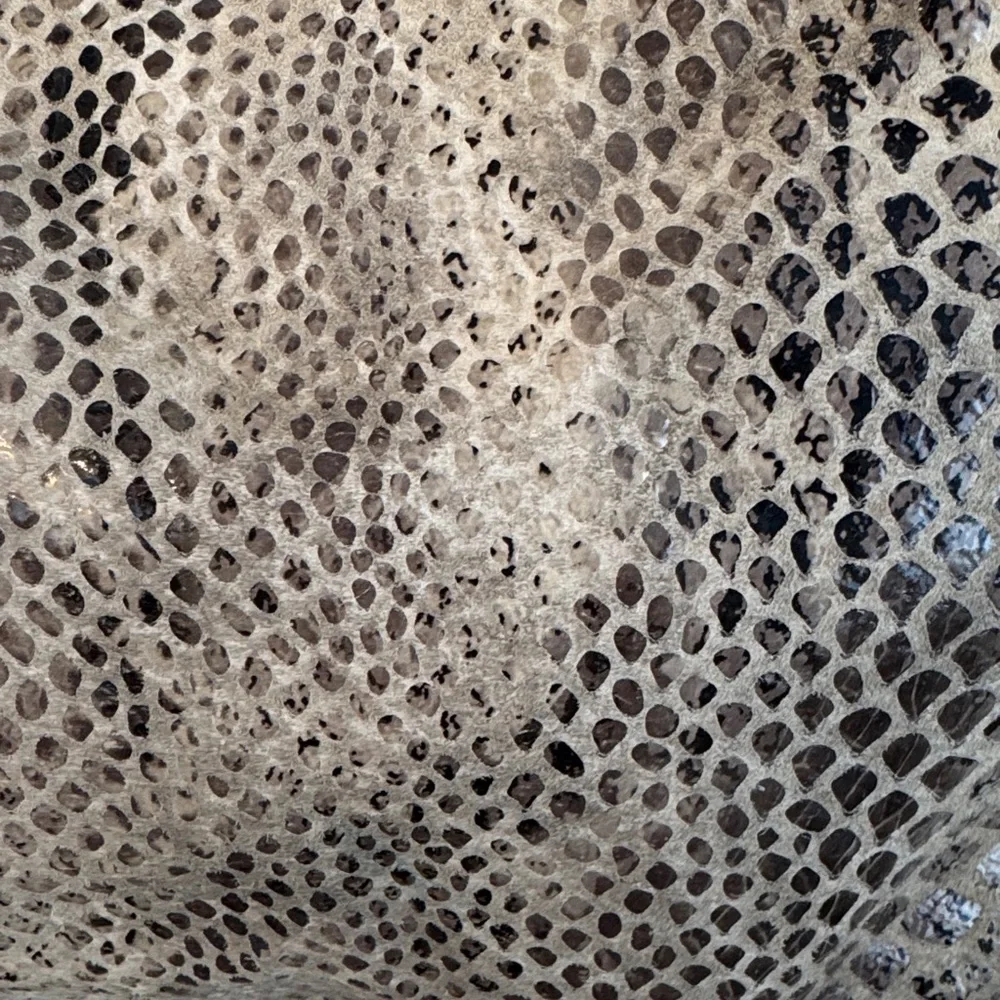 Elliott Lucca Snakeskin Pattern Leather Shoulder Bag - Picture 5 of 15